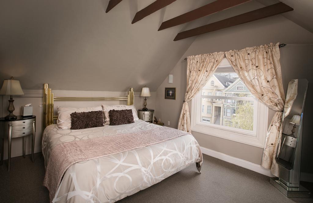 Noe'S Nest Bed And Breakfast Сан-Франциско Экстерьер фото